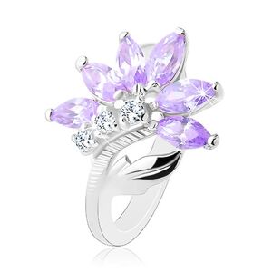 Ligotavý prsteň v striebornej farbe, svetlofialový kvet, lesklý list - Veľkosť: 53 mm