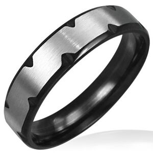 Oceľový prsteň s čiernymi zárezmi - Veľkosť: 59 mm