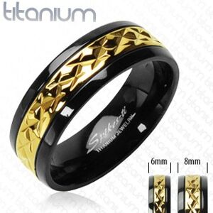 Titánový prsteň čierny so vzorovaným pruhom zlatej farby - Veľkosť: 60 mm
