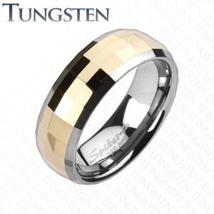 Wolfrámový prsteň - obdĺžnikové lomené fazety zlatej farby - Veľkosť: 51 mm